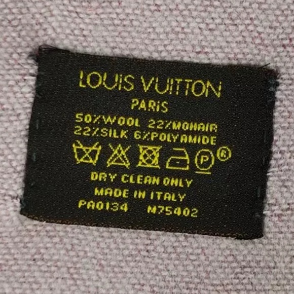 Louis Vuitton Wool & Silk Scarf - Picture 5 of 5